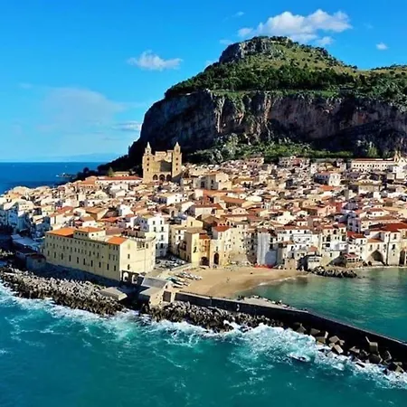 Aurora House Apartment Cefalu