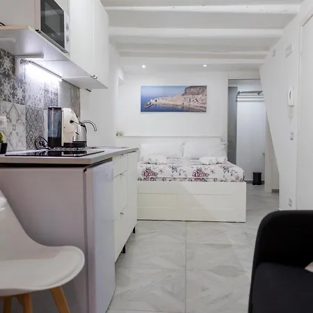 Apartment Aurora House Cefalu