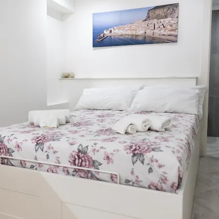 Aurora House Apartment